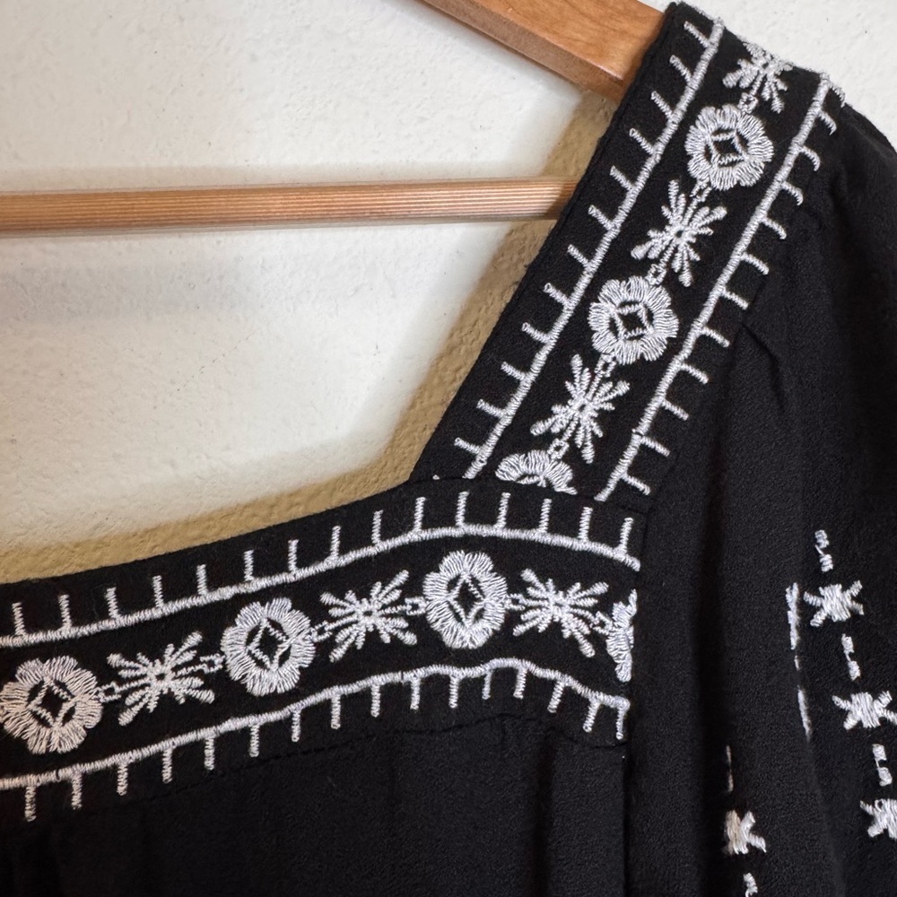 Westport Black Blouse with White Embroidery - Picture 3 of 6